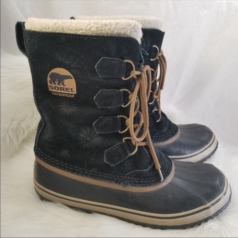 SOREL BOOTS